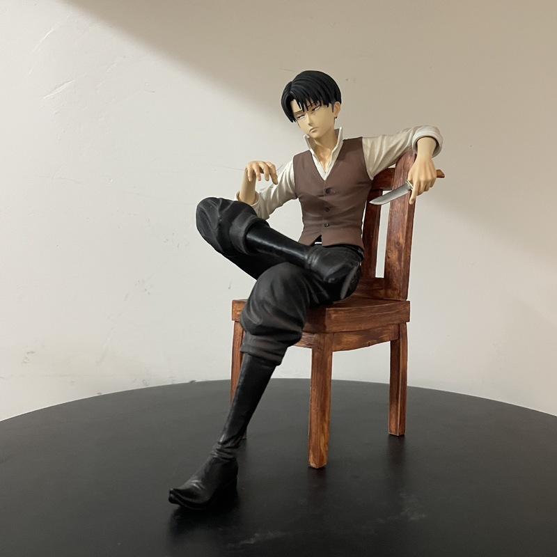 Figura de Levi Ackerman de Att - Anime Merchandise Box reseña y precio