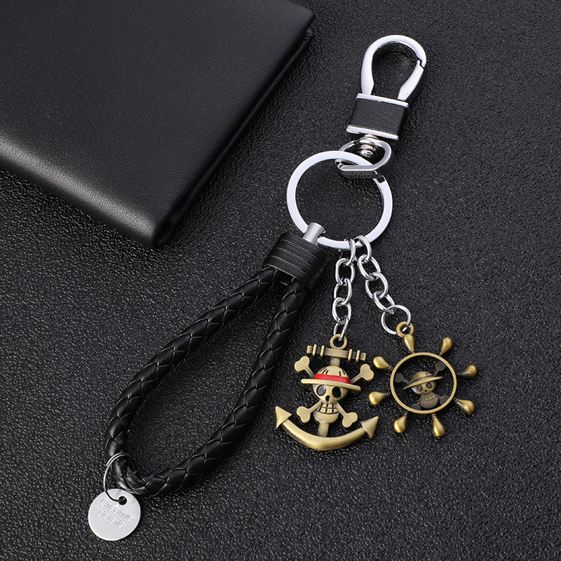 Llavero metálico creativo de O - Anime Merchandise In Japan reseña y precio